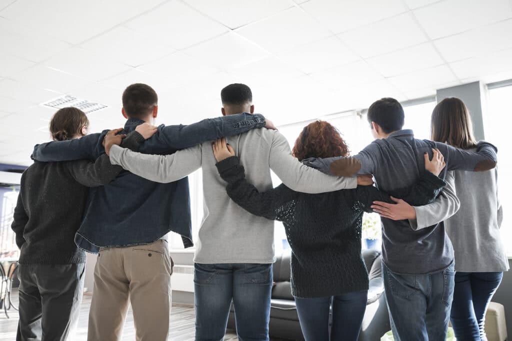 friends-together