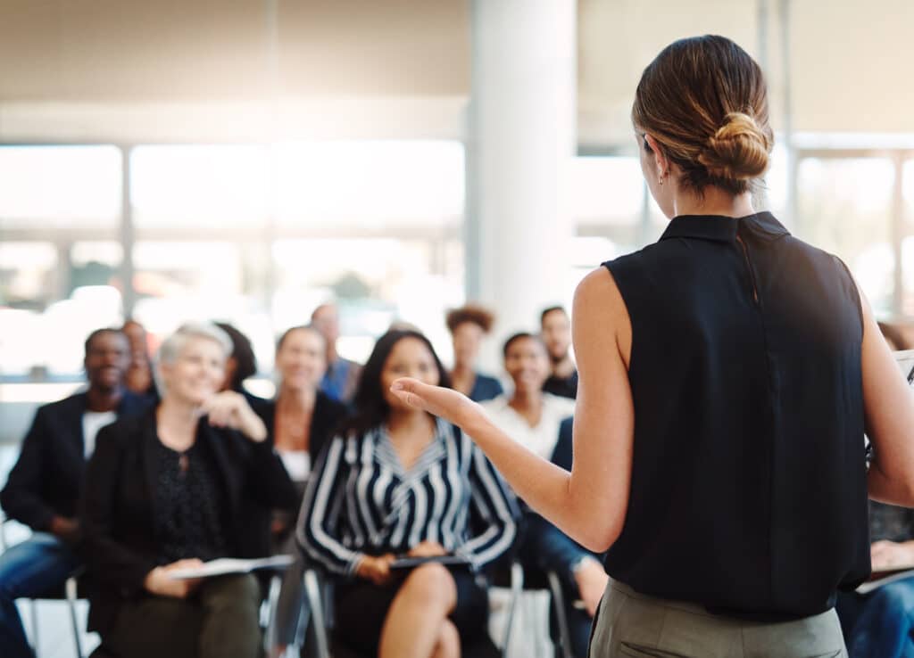 women-presentation